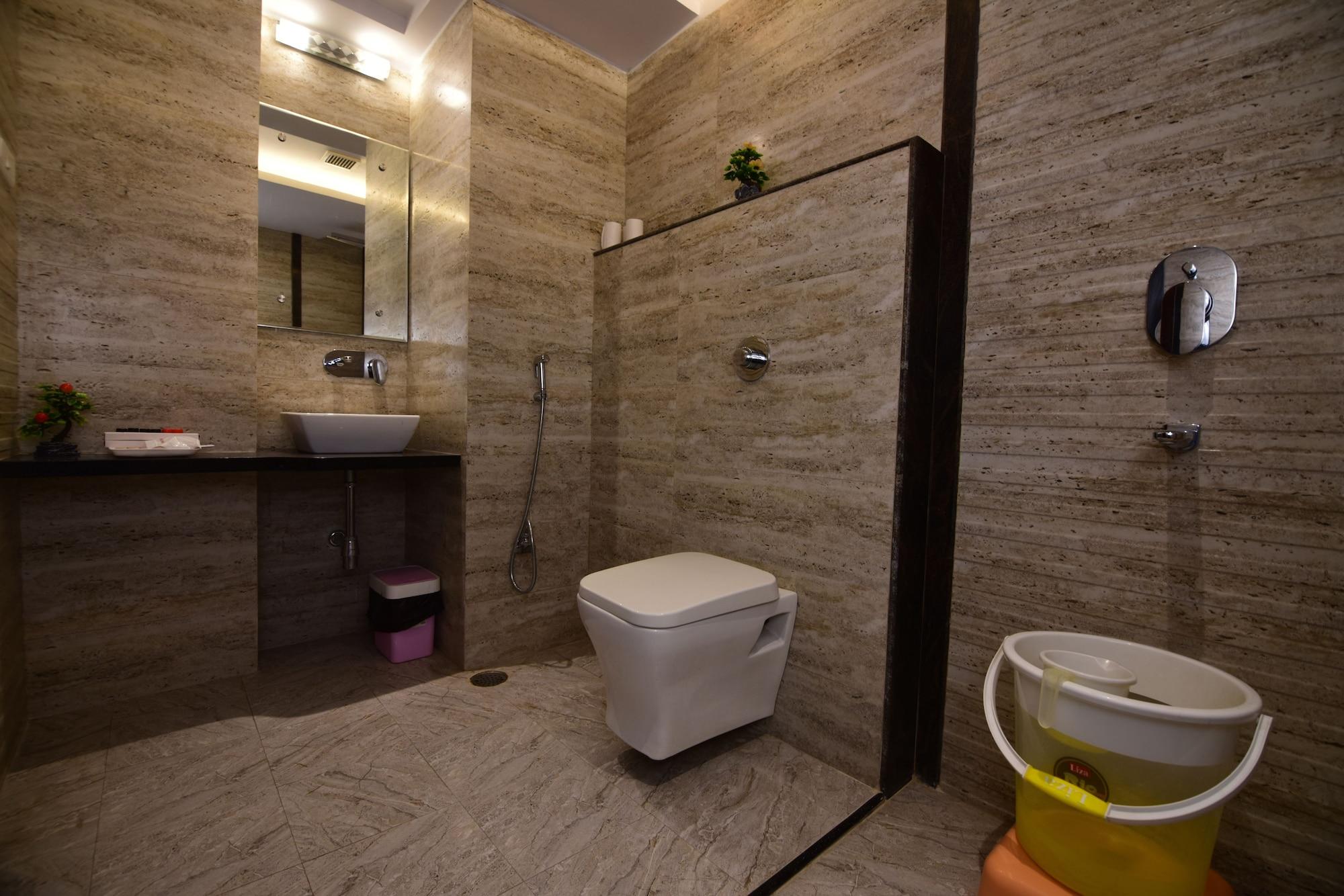 Hotel Varanasi Inn Esterno foto