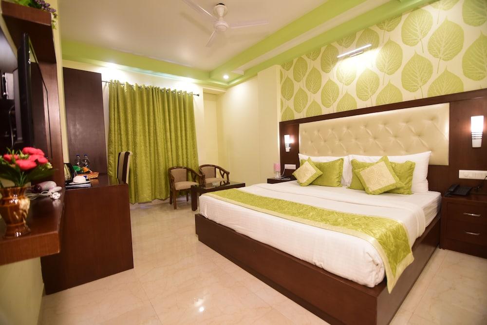 Hotel Varanasi Inn Esterno foto